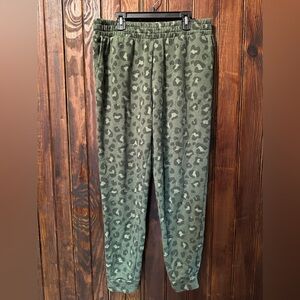 EUC Women’s Pajama Joggers
